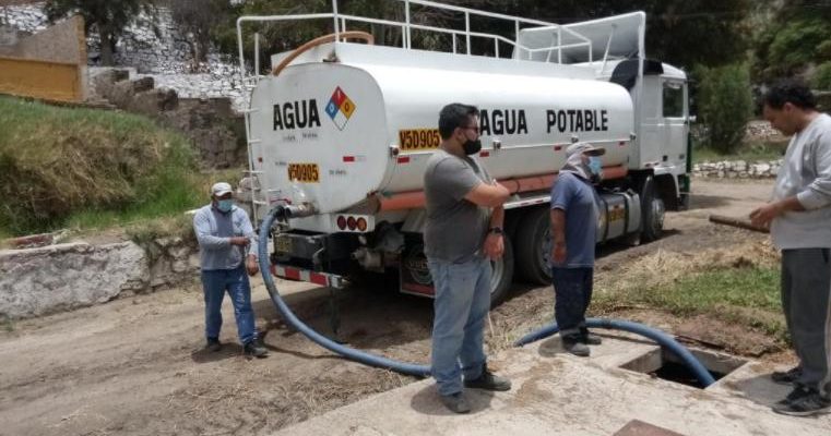 Tía María entrega agua potable a familias de Cocachacra
