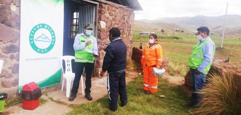 Activos Mineros capacitó en monitoreo ambiental  por proyecto Aladino VI en Puno