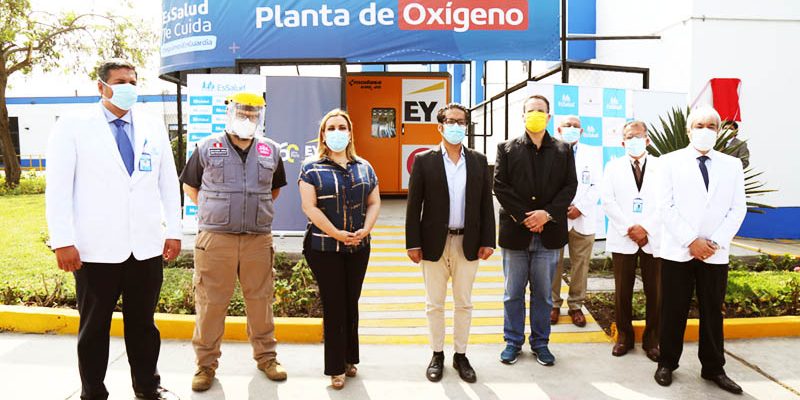 EY Perú financia donación de planta de oxígeno al Hospital I de EsSalud Jorge Voto Bernales