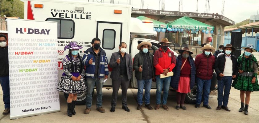 Hudbay Perú entregó moderna ambulancia al distrito de Velille