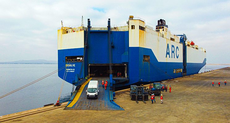 importación de vehículos por el Puerto General San Martín - Pisco