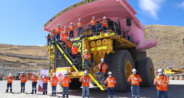 👷‍♀👷‍♂ Oportunidad laboral: Las Bambas requiere Operador(a) de Camión  Minero