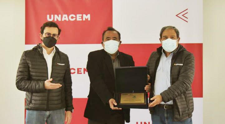 UNACEM recibe Certificado Azul en sus unidades Atocongo y Condorcocha