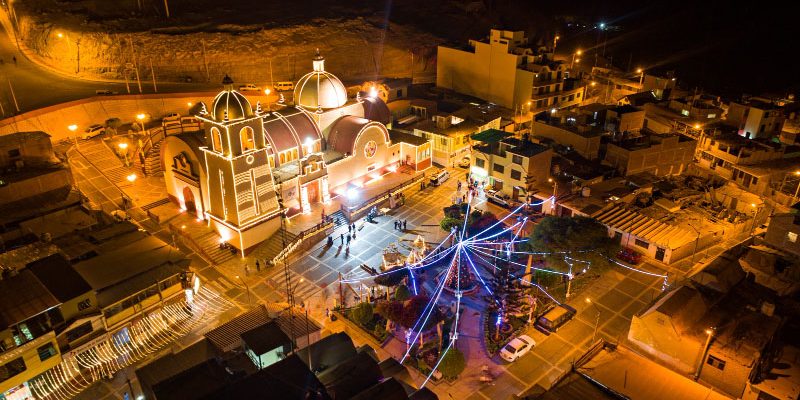 Southern Perú realiza iluminación del Santuario de Nuestro Señor de Locumba para celebrar fiestas de Navidad