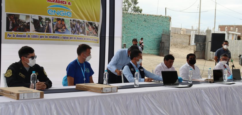 ENGIE Energía Perú entrega Laptops a Instituciones educativas del distrito de Ocucaje en Ica