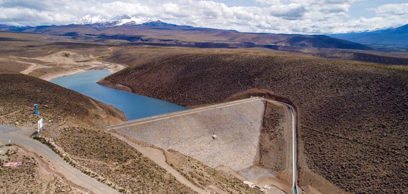 Represa Cularjahuira construida por Southern Perú en Candarave
