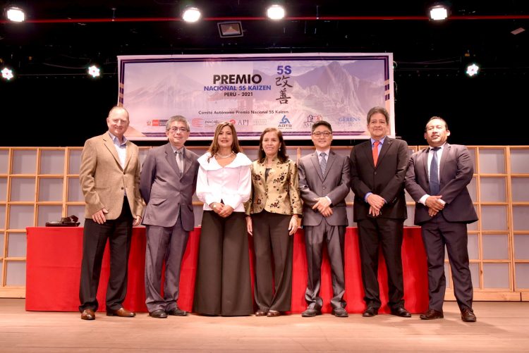 PODEROSA obtiene reconocimiento 5S Kaizen Perú