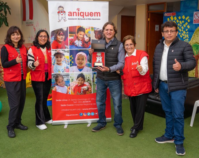 Pan American Silver recibe el premio Yanapay de Aniquem