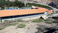 Minera Poderosa contribuye en la protección de infraestructura de colegio en Pataz