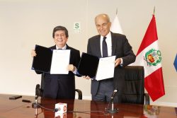 El CD Lima del Colegio de Ingenieros del Perú y el INGEMMET firman convenio marco