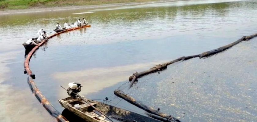 derrame de petróleo en el río Cuninico