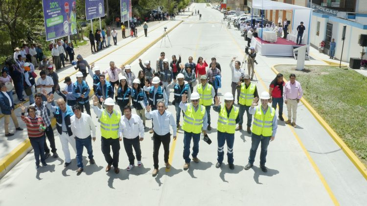 Gore Cajamarca y Pan American Silver inauguran avenida 11 de Diciembre