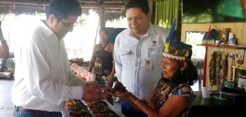 Petroperú taller gratuito de cerámica Iquitos