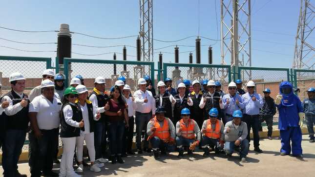 Inauguran obras de electrificación en Arequipa