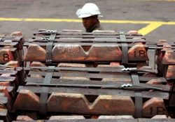 El precio del cobre sube a US$ 8,665 la tonelada en un mercado volátil
