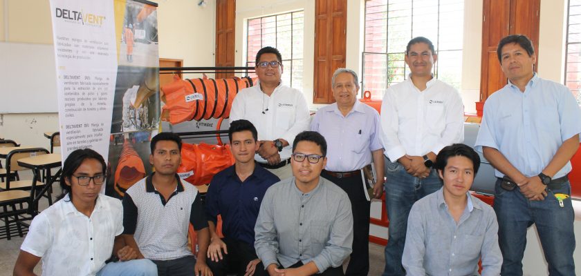 CIDELSA dona muestras de mangas de ventilación a escuela de minas de la UNMSM