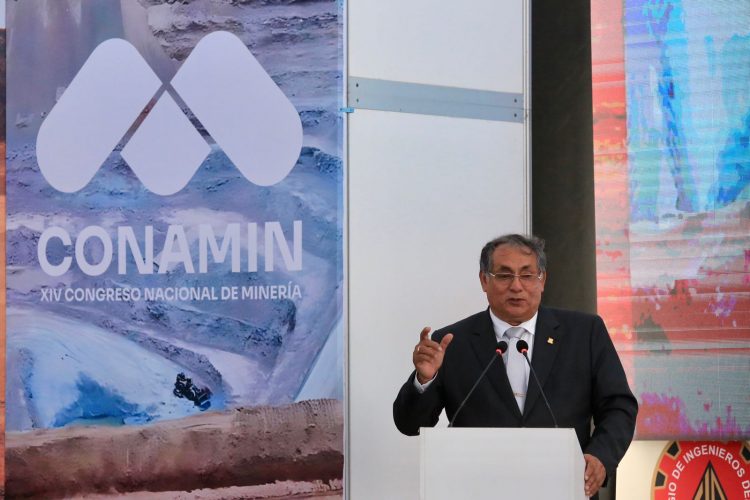 Ministro Óscar Vera participa en CONAMIN 2023
