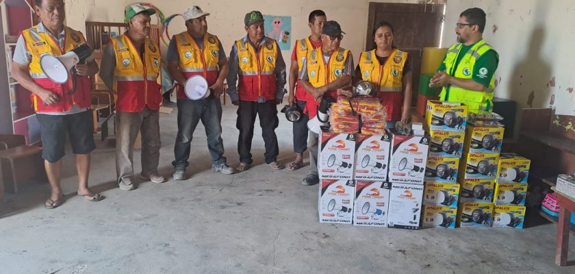 Colquisiri entrega implementos de seguridad ciudadana en Jecuan