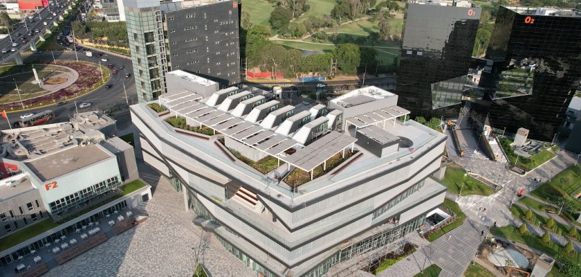 Cosapi contribuye con la creación de una moderna infraestructura en la Universidad de Lima