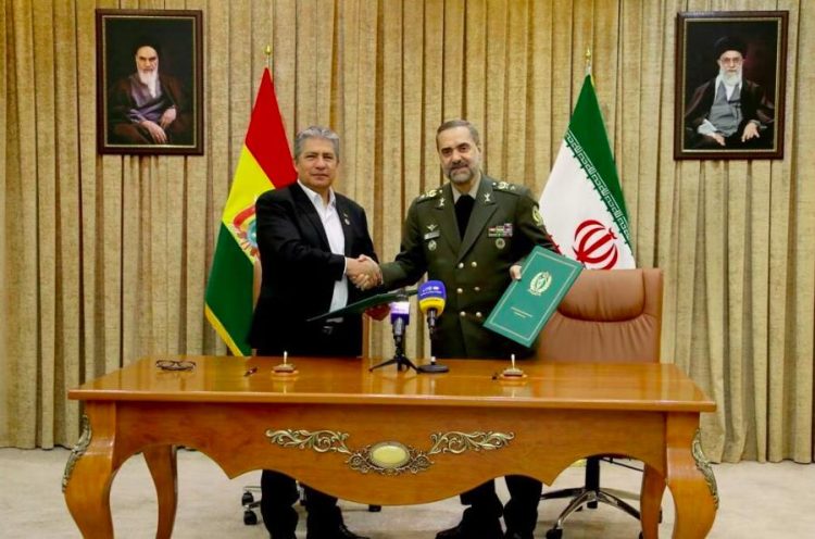 Bolivia e Irán firman acuerdo