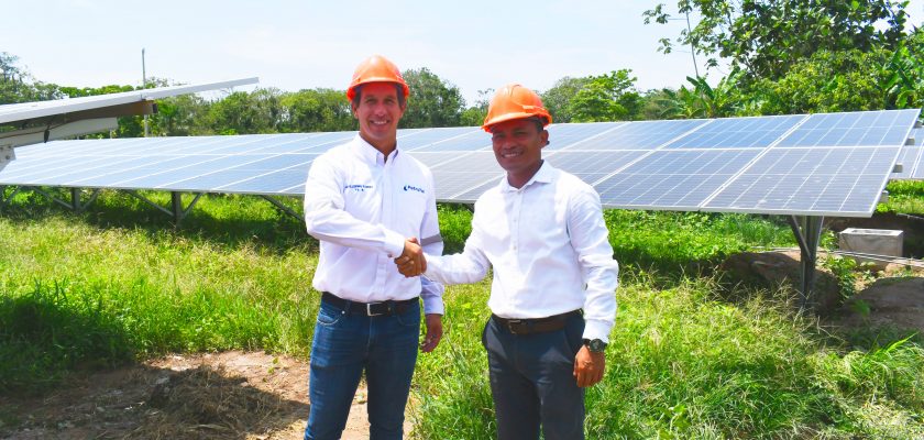 PetroTal impulsa electrificación con energías renovables en Puinahua