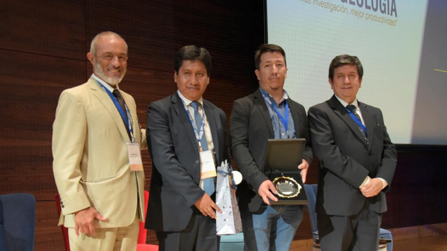 Ingemmet destaca con proyectos premiados en gestión de riesgos y vulcanología en el Congreso Peruano de Geología