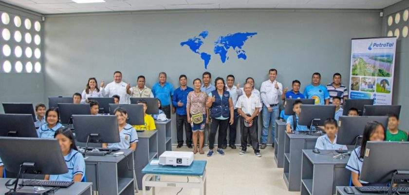 PetroTal inauguran laboratorios de cómputo en colegio secundario y biblioteca Puinahua