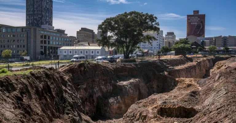 Mina de oro abandonada en Johannesburgo