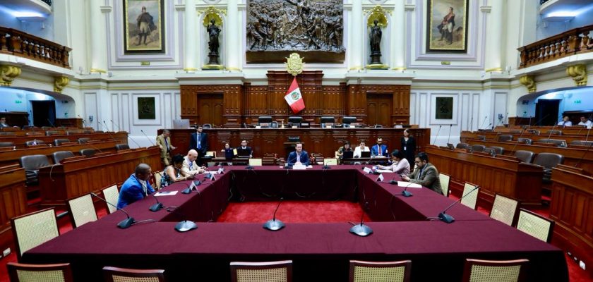 Comisión de Descentralización, Regionalización, Gobiernos Locales y Modernización de la Gestión del Estado