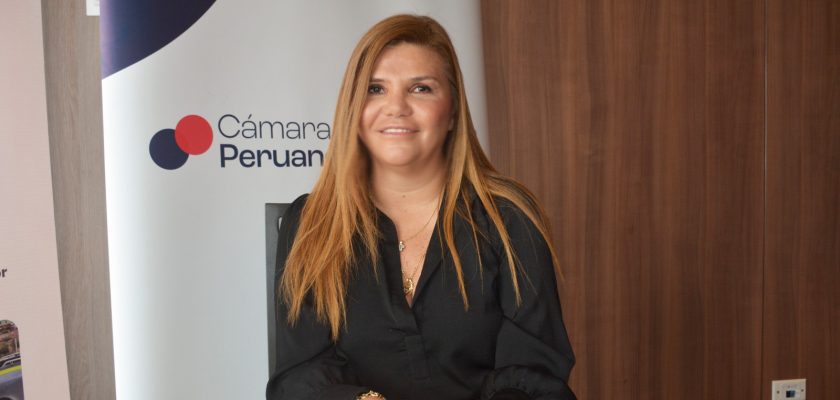 Claudia Asca, gerente de Compras y Contratos en Hudbay
