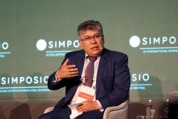 Werner Salcedo SIMPOSIO