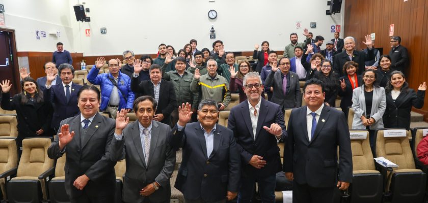 Conferencia "Construyendo un sol en la Tierra"