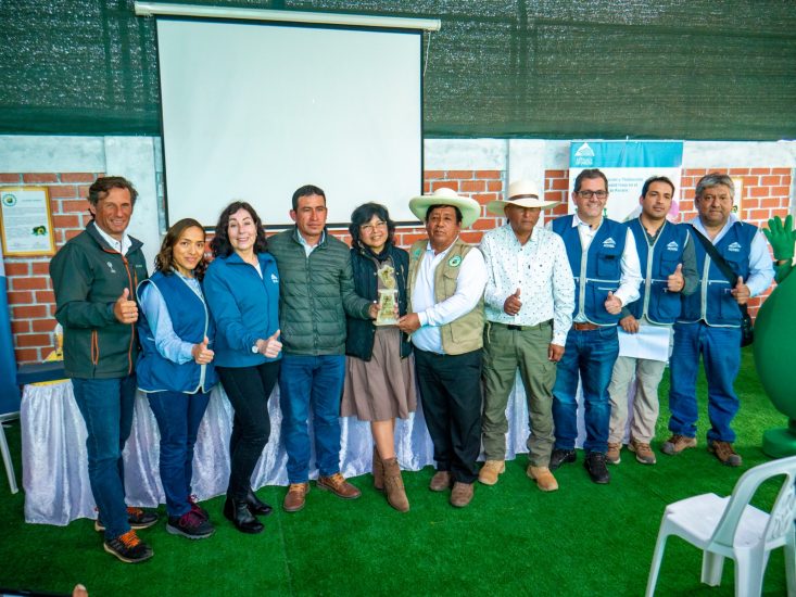 Comunidad Campesina de Pararín celebra ganar Premios ProActivo 2024