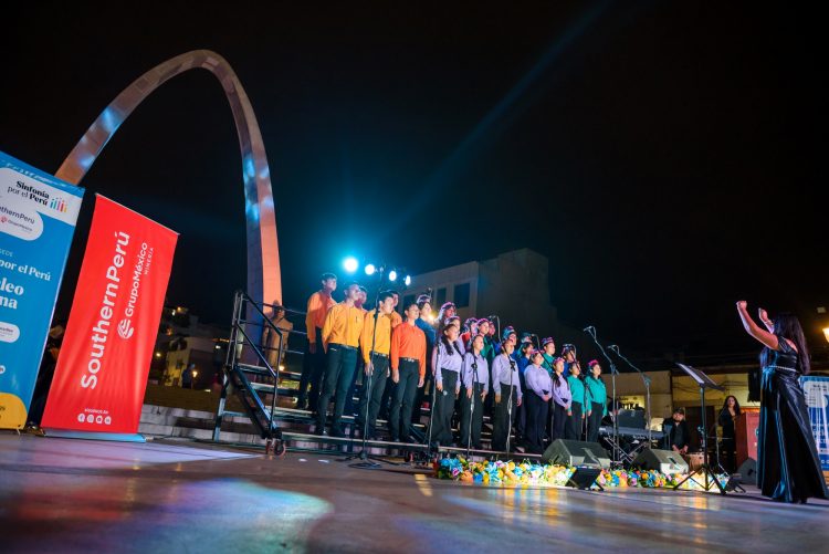 (Southern Perú) Sinfonía por el Perú ofrecen concierto de gala en tributo a Tacna (1)