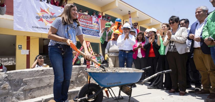 OxI Ferreyros colegio Arequipa