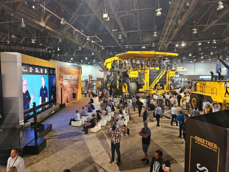 Caterpillar stand Minexpo 2024