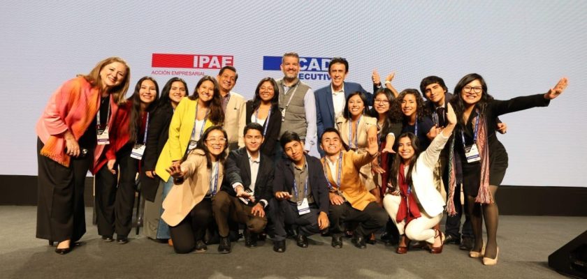 Comunidad de Jóvenes Líderes de IPAE