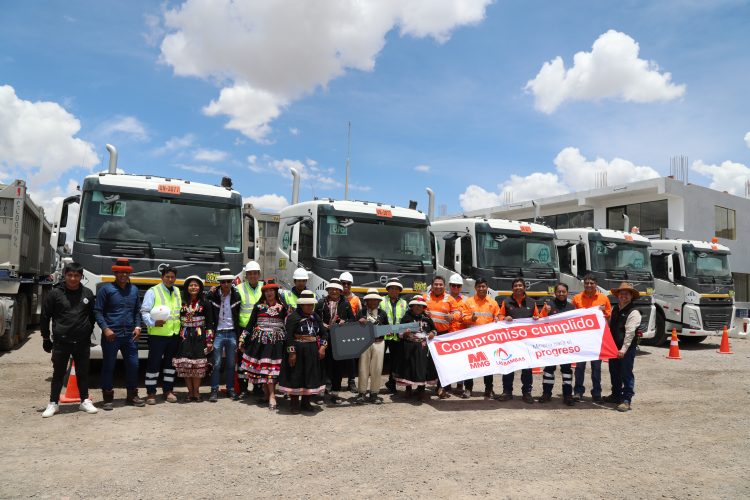 Empresa comunal Apu Llallawa de Fuerabamba inicia traslado de concentrado de cobre de Minera Las Bambas