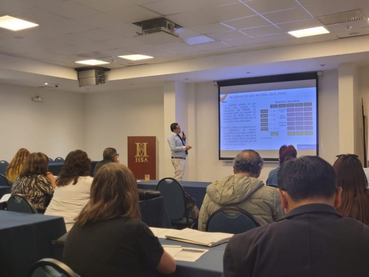 SNMPE y Pluspetrol realizan taller para periodistas en Cusco