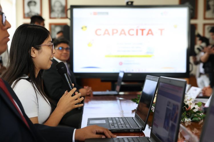 MTPE y Fundación Romero lanzan 400 mil vacantes gratuitas para cursos de capacitación laboral con enfoque en inteligencia artificial