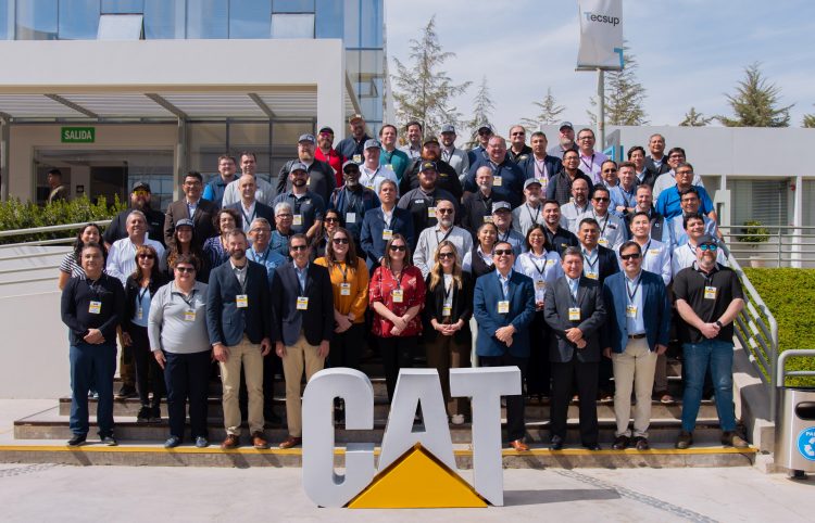 Caterpillar celebra en Perú 25 años del programa ThinkBIG