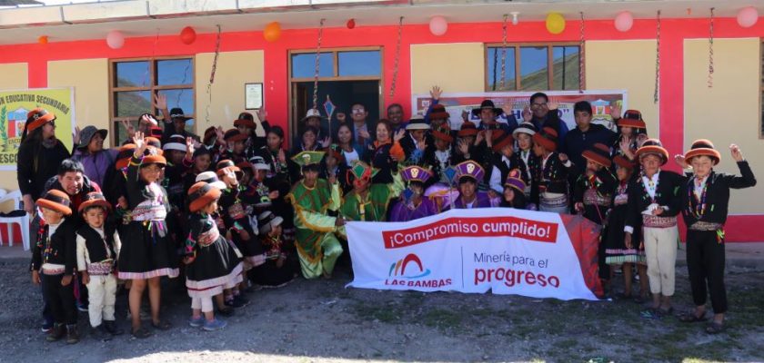 Comunidad de Escohorno y Minera Las Bambas