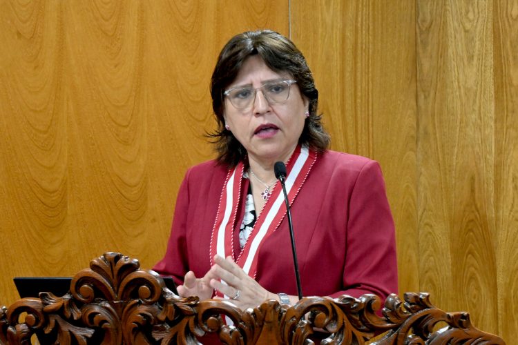 Delia Espinoza Valenzuela