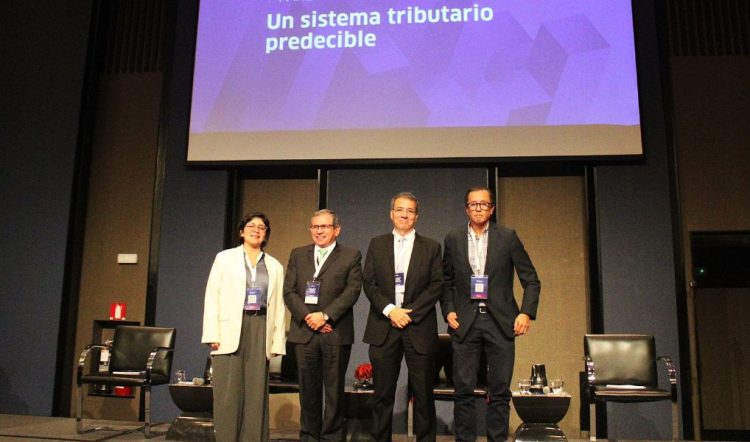 foro “¿Qué sistema tributario necesitamos? Balance, oportunidades y riesgos”