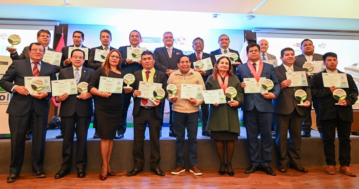Instituciones Públicas Ecoeficientes Modelo EcoIP
