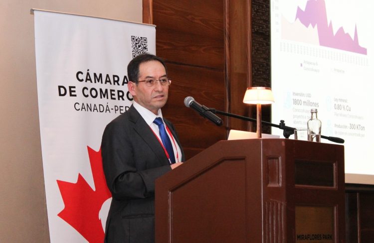 Karim Batallanos