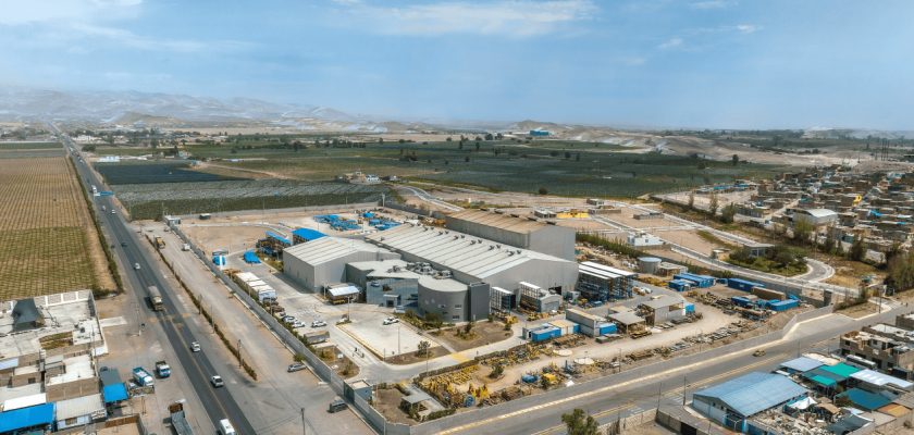 Komatsu-Mitsui renueva su flota con vehículos híbridos