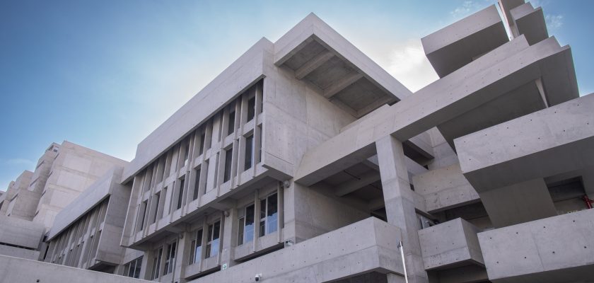 Universidad de Ingeniería y Tecnología (UTEC)