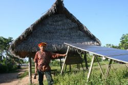 MINEM: Proyecto de electrificación rural con sistemas fotovoltaicos llevará energía a más de 55,000 hogares en todo el país