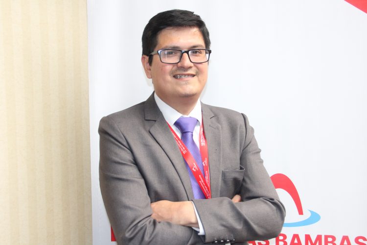 Homar Lozano, director del Instituto de Ingenieros de Minas del Perú (IIMP